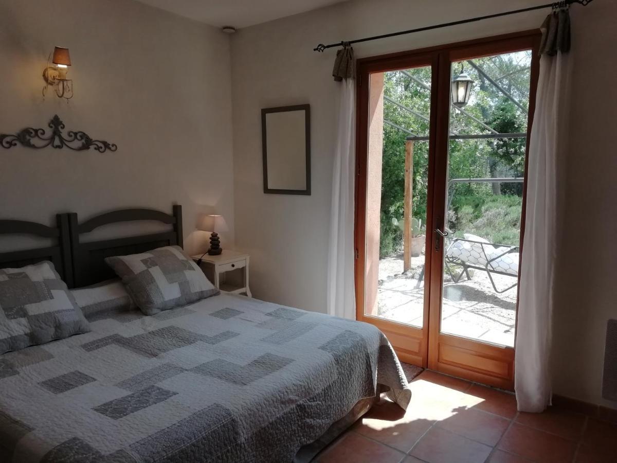 Chambre D'Hote Le Mas Des Romarins Les Arcs-sur-Argens Экстерьер фото